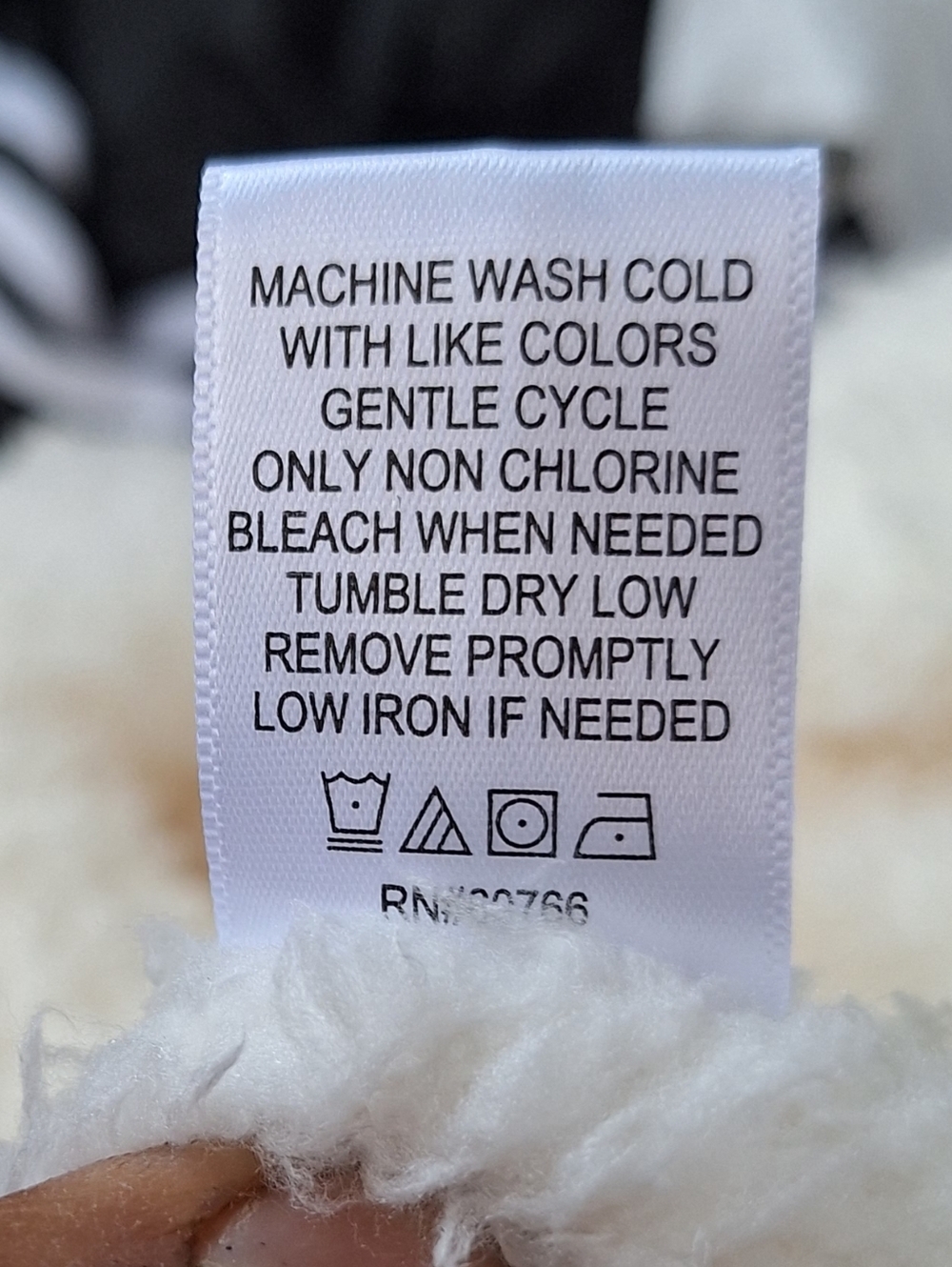 Ulta Beauty Plush Shawl Collar Robe - Cream - Picture 7 of 10